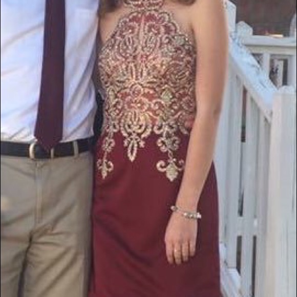 Maroon Hoco dress w/ gold and iridescent detail - Picture 6 of 7